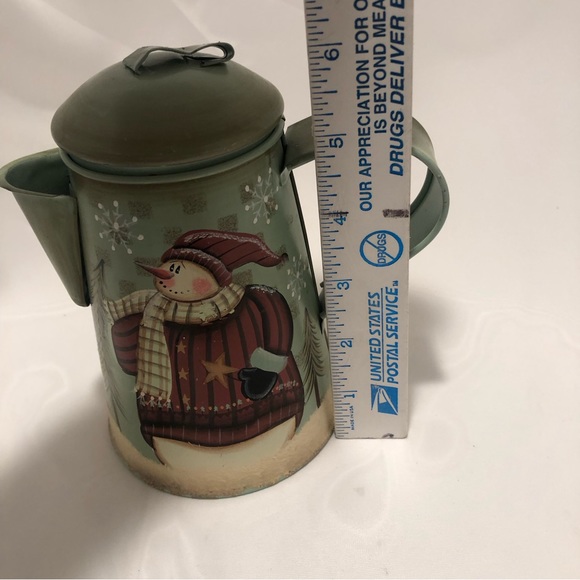 Yankee Candle Vintage/Primitive Style Metal Teapot Votive Candle Holder Snowman - Picture 6 of 7